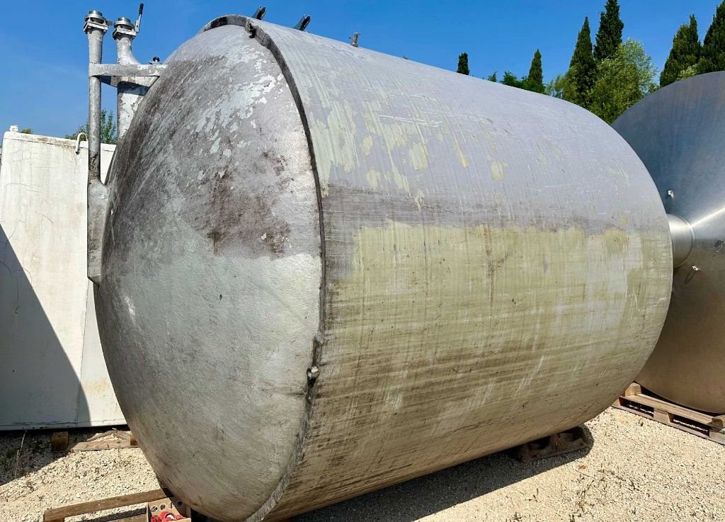 Sonstige Obsttechnik & Weinbautechnik des Typs Sonstige | Cuve fibre - Fond bombé - 200 HL, Gebrauchtmaschine in Monteux (Bild 2)